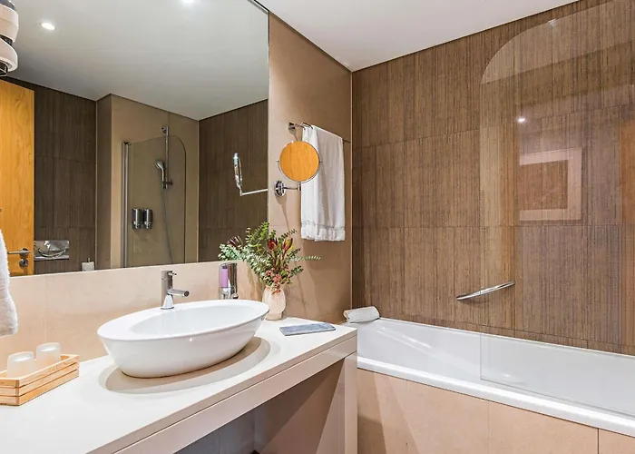 Mercure Lisboa Almada